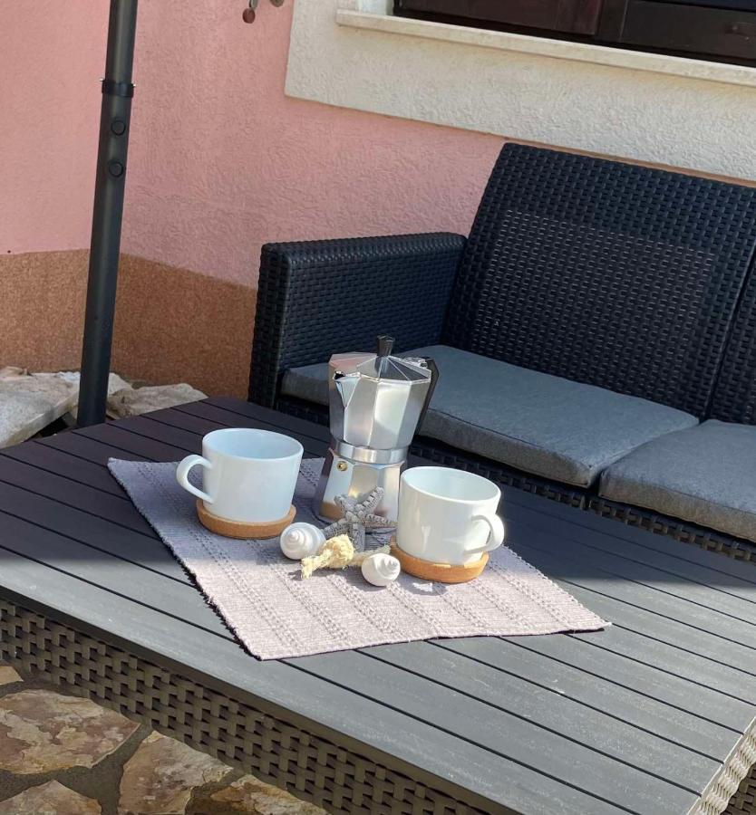 Apartman Lovro *