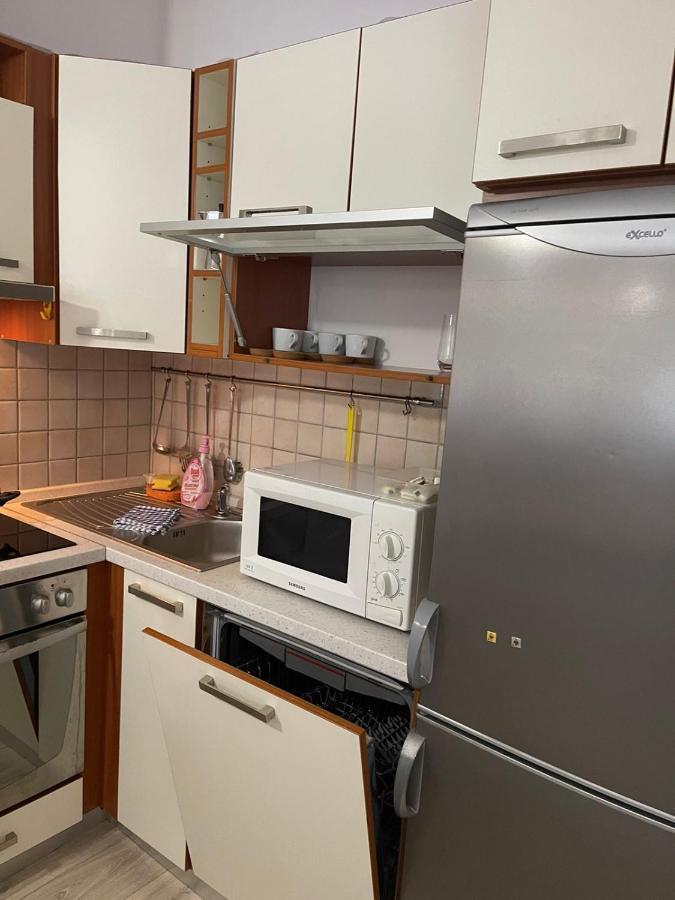 Lovro Apartment *